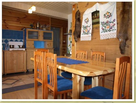 Dom Zajezdny Villa Bialowieza Bagian luar foto
