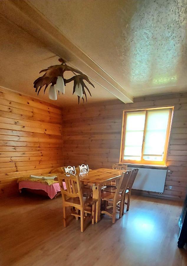Dom Zajezdny Villa Bialowieza Bagian luar foto