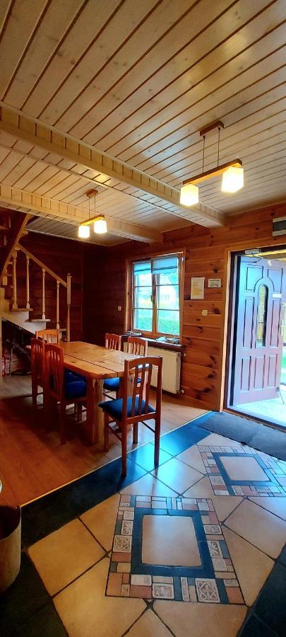 Dom Zajezdny Villa Bialowieza Bagian luar foto